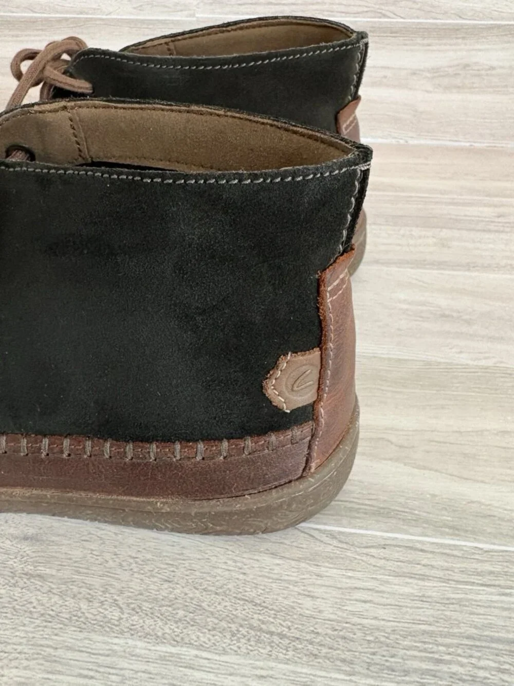 Clarks Olive Green Hodson Suede Leather Trim Lace Mid Ankle Boots